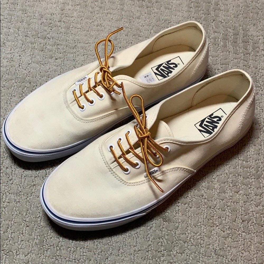 Vans Authentic Off White with boot laces